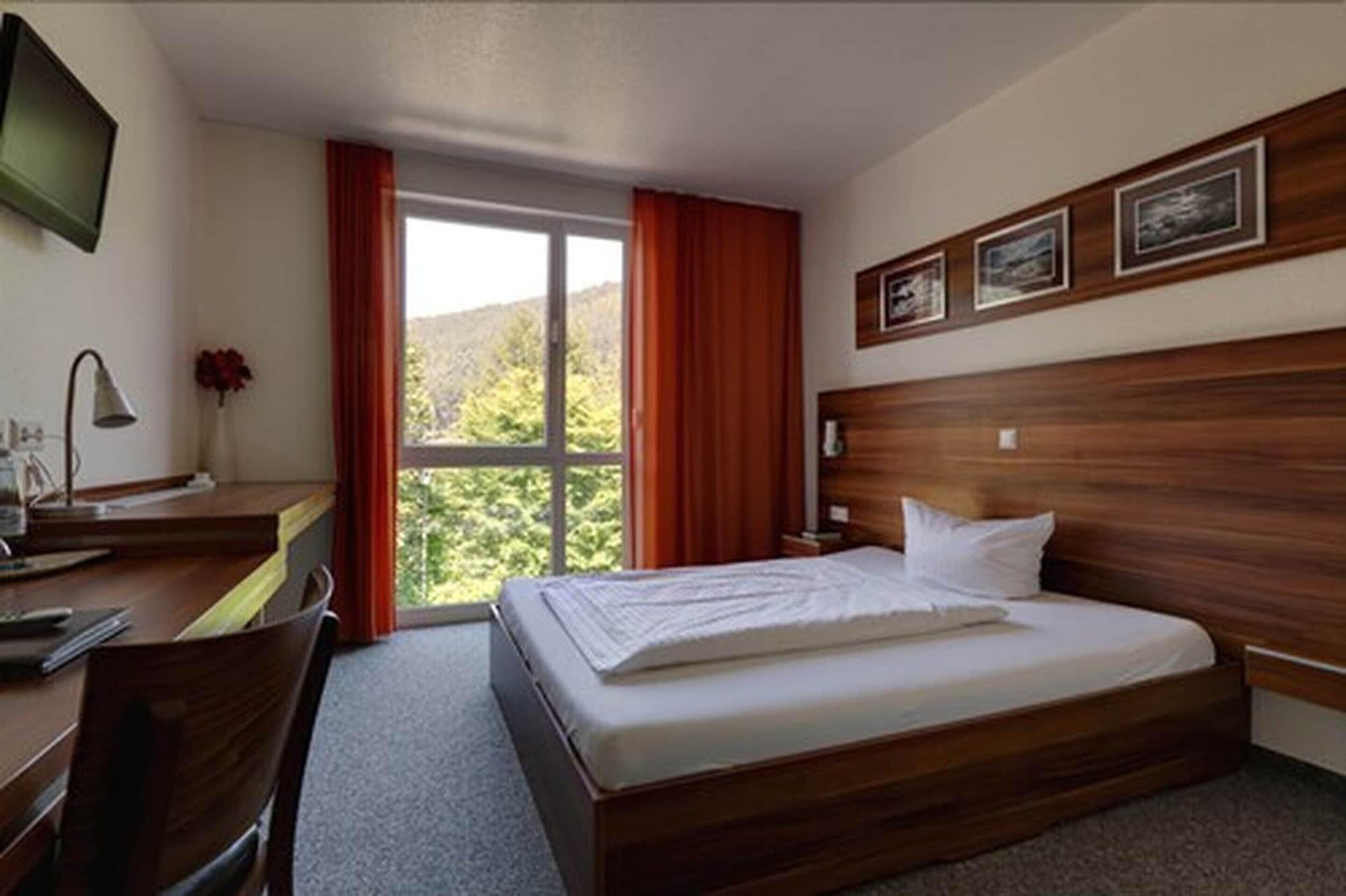 Hotel Zum Neckartal Heidelberg Bagian luar foto