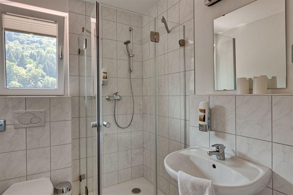 Hotel Zum Neckartal Heidelberg Bagian luar foto